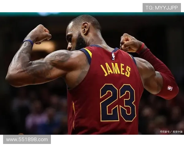 詹姆斯用实力驾驭任何战术体系