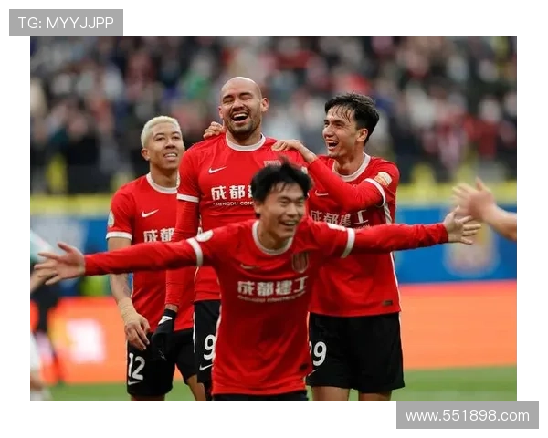 费利佩生日夜三球绝杀 中超时隔两年再演帽子戏法